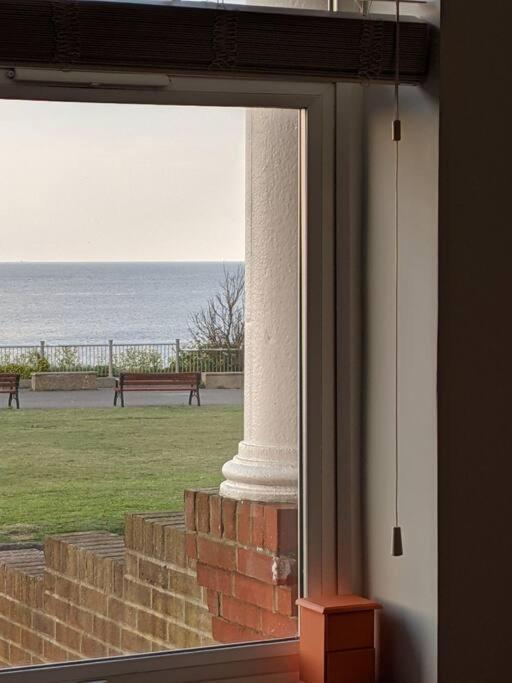 Ferienwohnung Waves@Walpole - 2 Bed Flat With Amazing Sea Views Margate Exterior foto